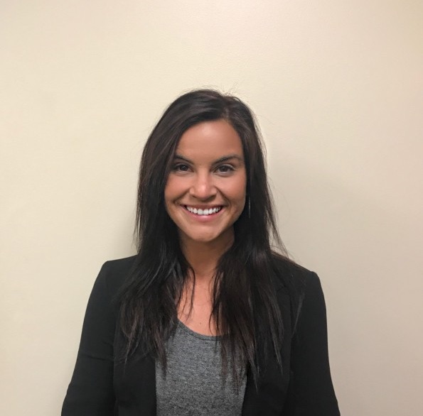Photo of Alyse Gardner